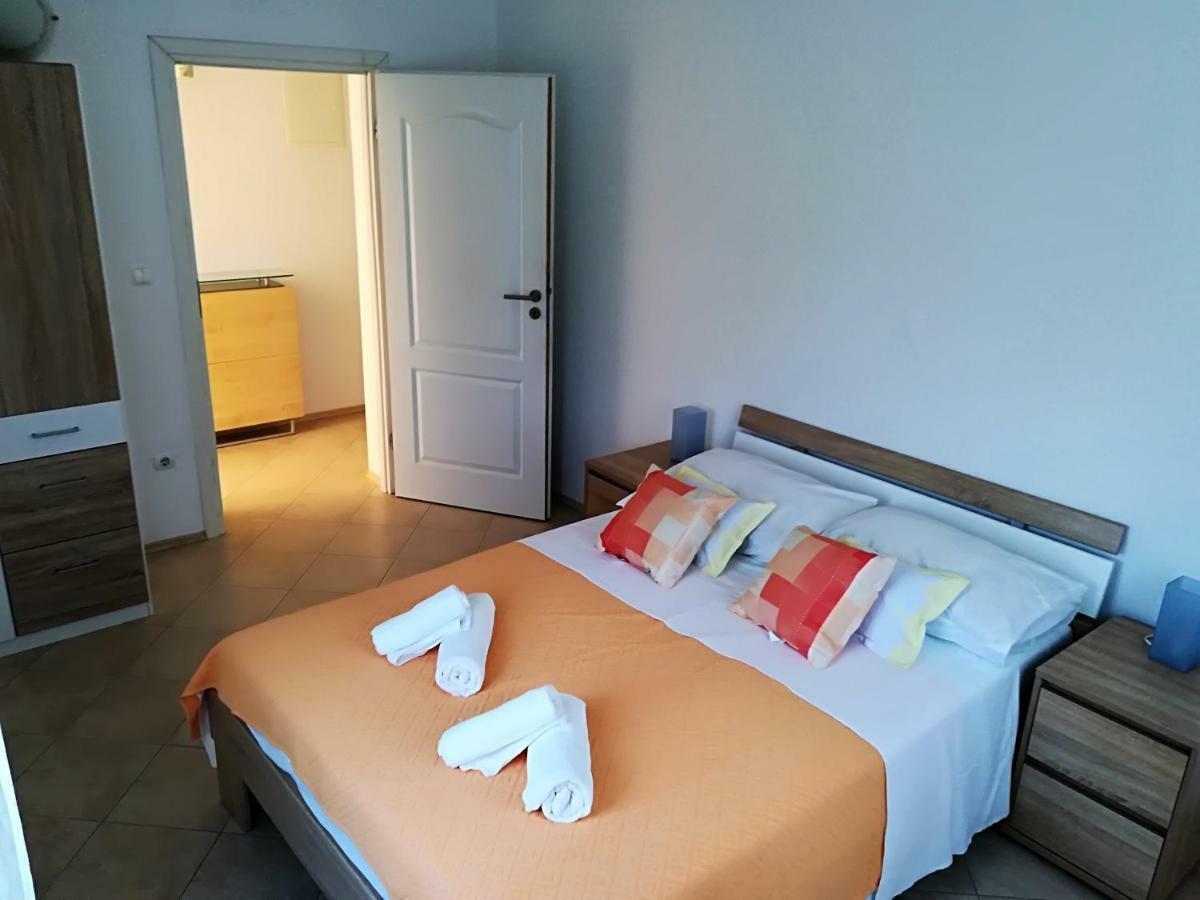 Apartman Rosanda 1 Premuda Exterior foto