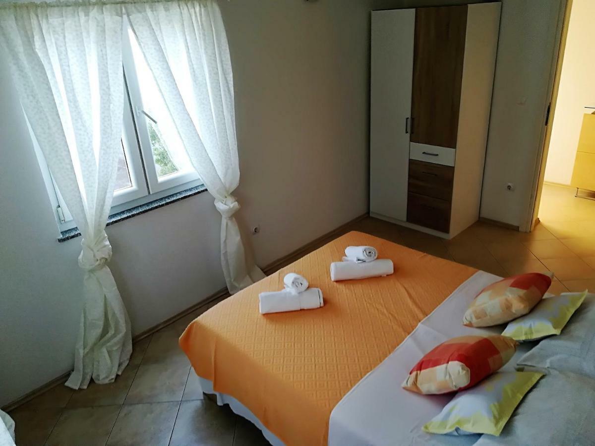 Apartman Rosanda 1 Premuda Exterior foto